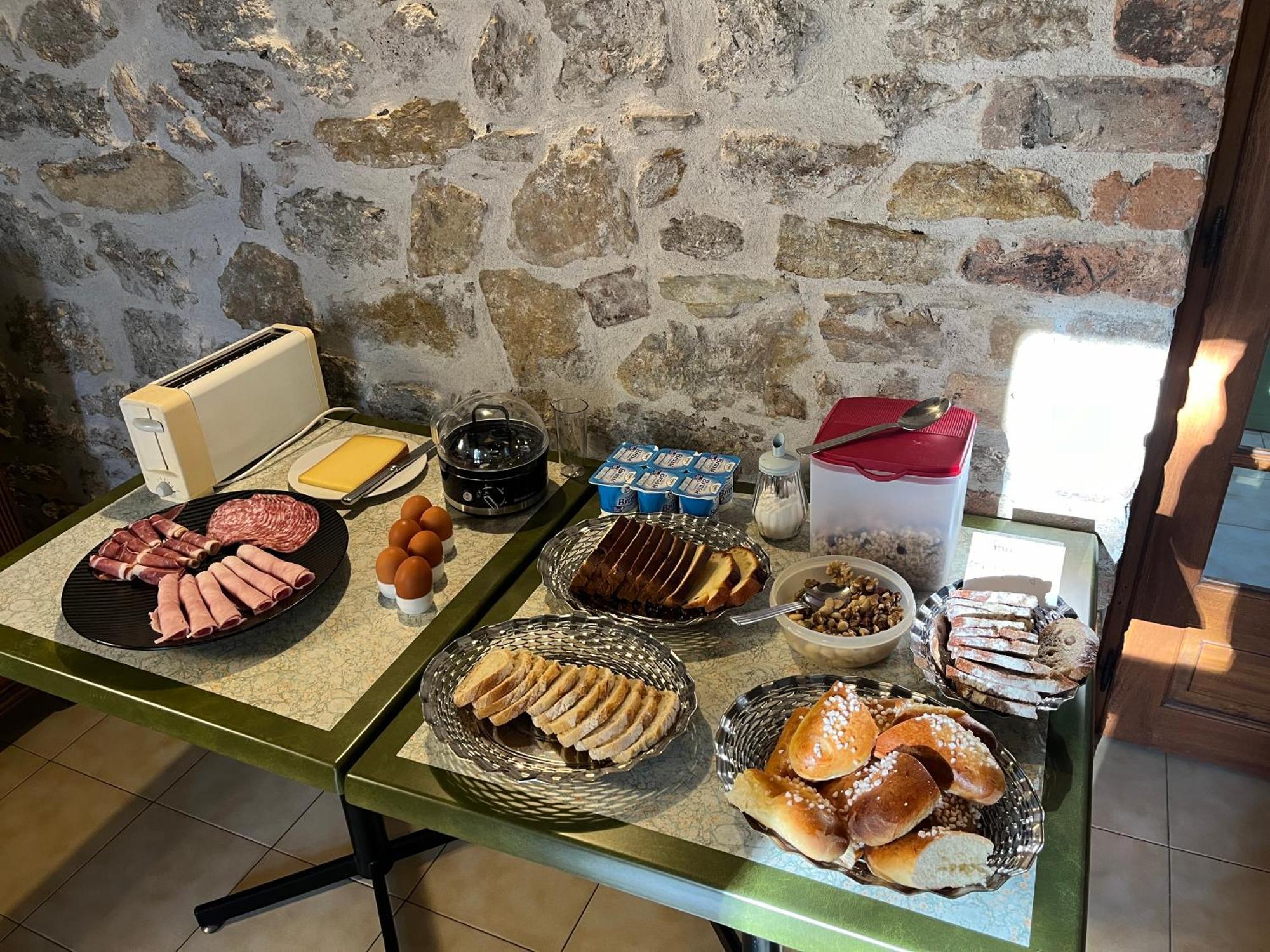 Chateau Lou Cante Perdrix La Vernarede Zewnętrze zdjęcie