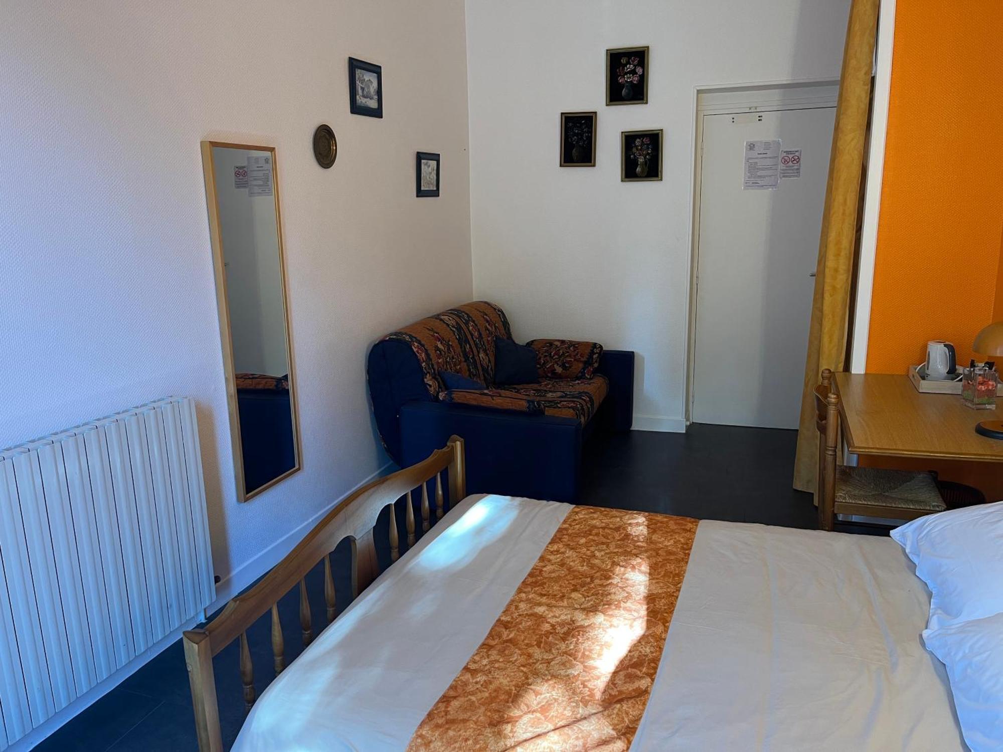 Chateau Lou Cante Perdrix La Vernarede Zewnętrze zdjęcie